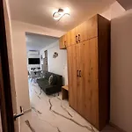 Bella Πανσιόν *