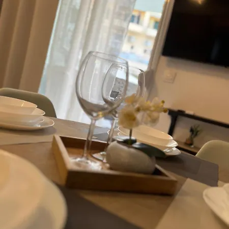 ゲストハウス Bella